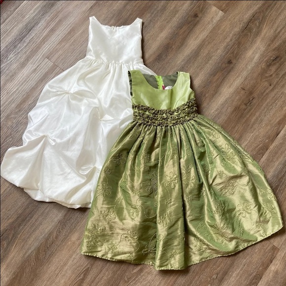 SOLD Elegant and Formal Princess Bride Dress Lot - Picture 1 of 8